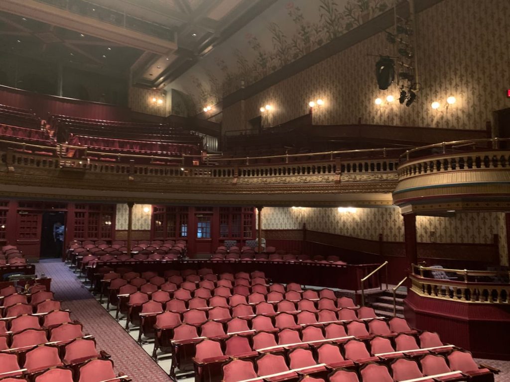 Grand Oshkosh Theater Haunted By Numerous Apparitions - HUS