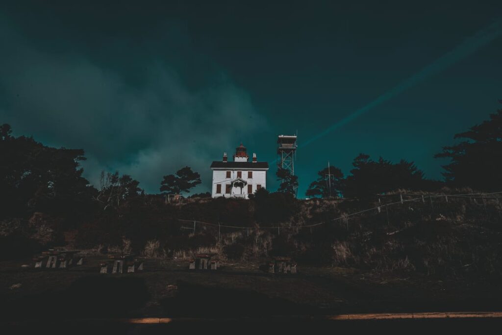 Is Yaquina Bay Lighthouse Haunted?