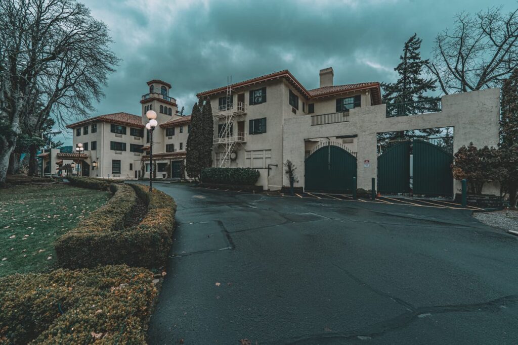 The amount of paranormal claims reported have earned the Columbia Gorge Hotel a reputation as one of Hood River’s most haunted landmarks.