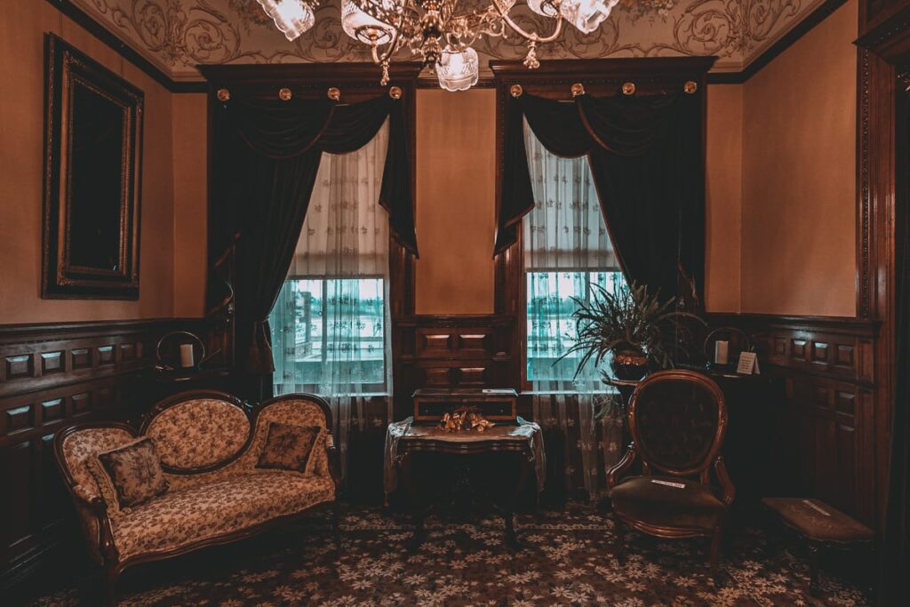 Visitors of the haunted Fairlawn Mansion have heard disembodied children’s laughter and seen small shadow figures in the basement.