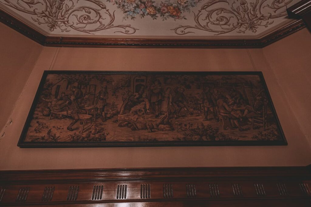 A local legend claims two orphan girls drowned in the basement pool and now haunt Fairlawn Mansion.